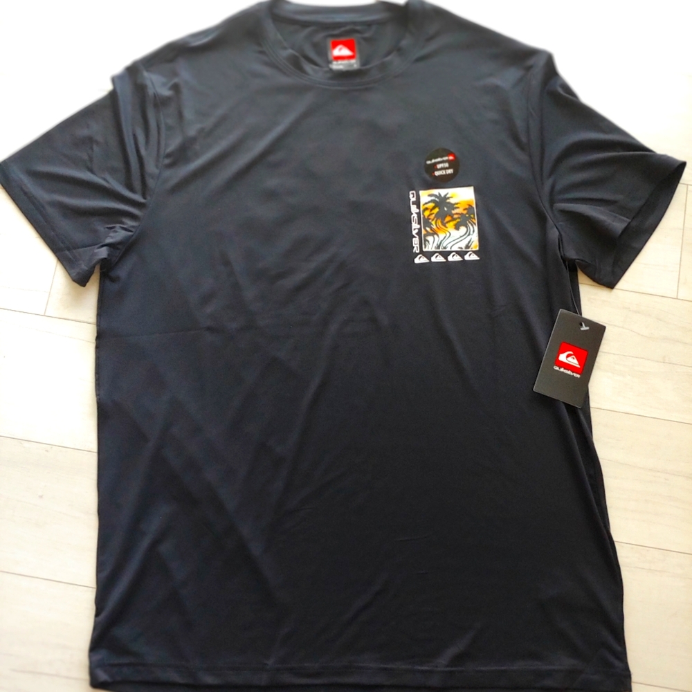 QUIKSILVER NEW mens Everyday Rashguard Surf Tee
